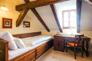 Dvoulůžkový pokoj s oddělenými postelemi